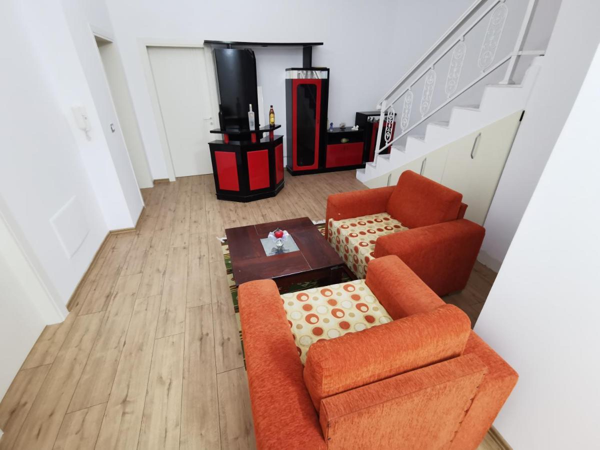 Bujtina Valgent Bed & Breakfast Berat Exterior foto